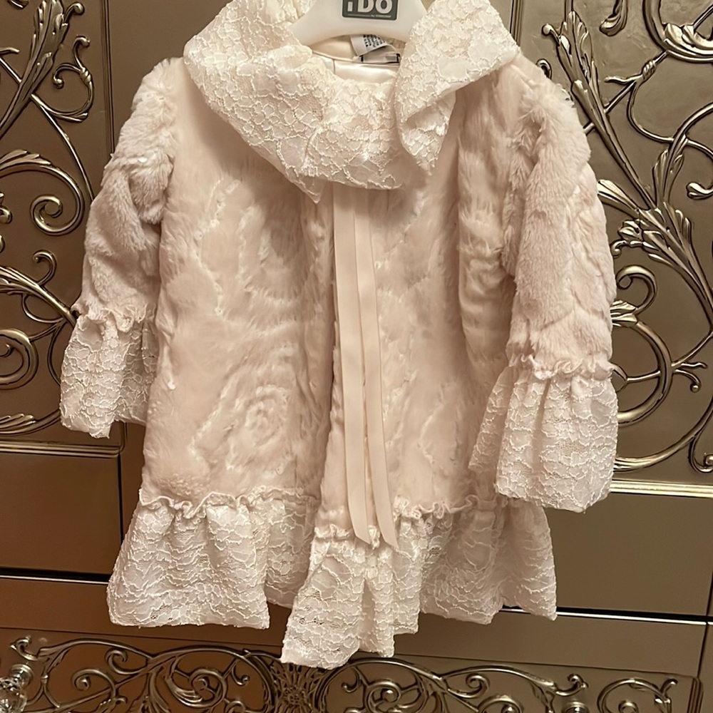 Toddler Girl Boutique Lace and Faux Fur with Sequins Jacket